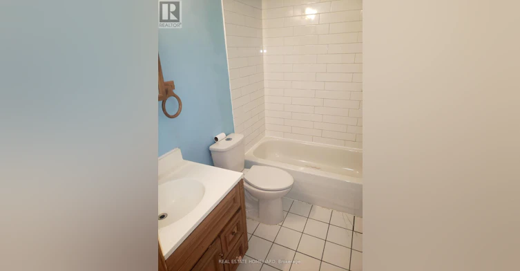 2 (1ST FLR-687 Dupont Street, Toronto, ON, M6G 1Z5 - 6