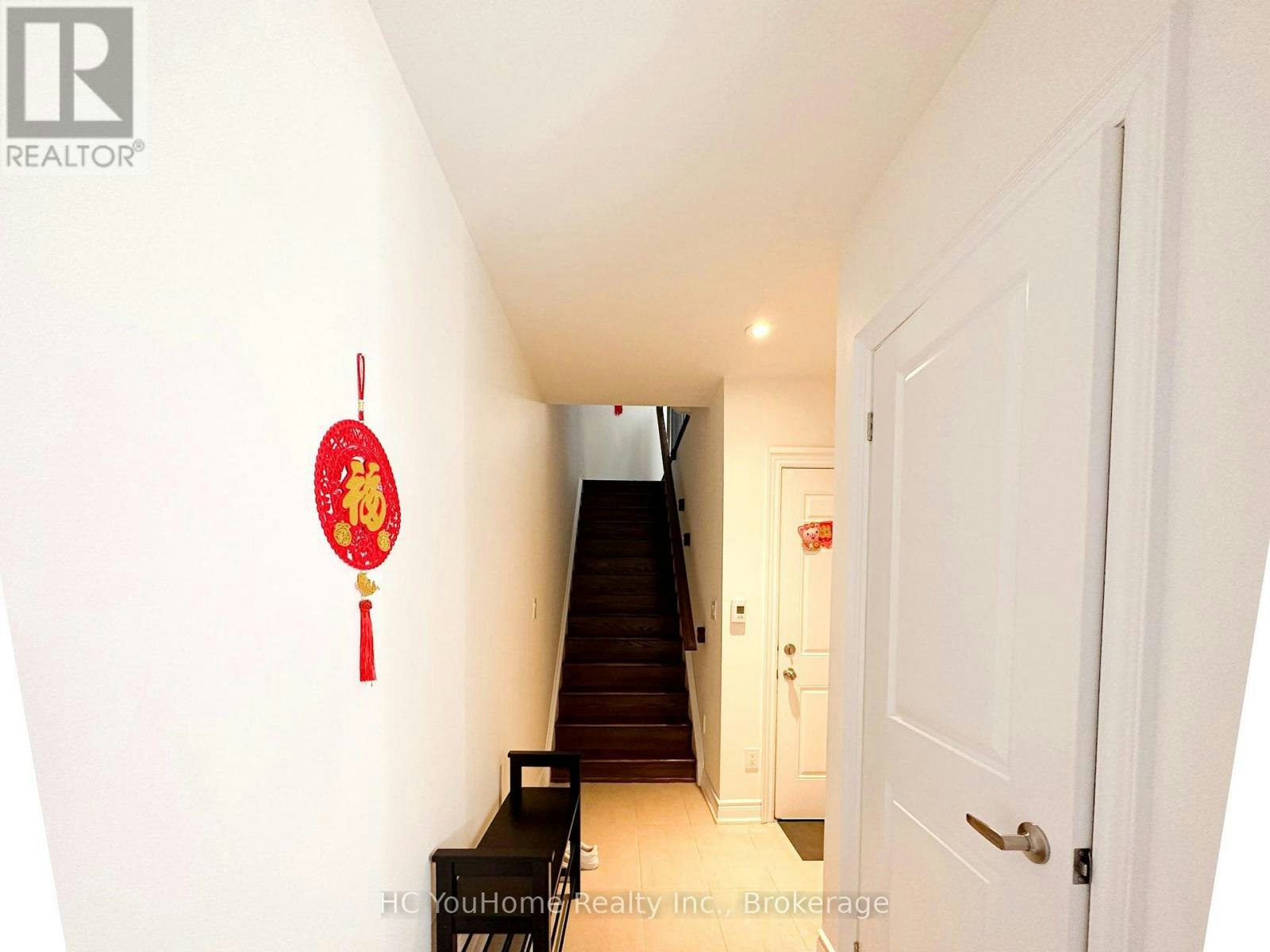 2097 Queensborough Gate, Mississauga, ON, L5M 0X9 - 3