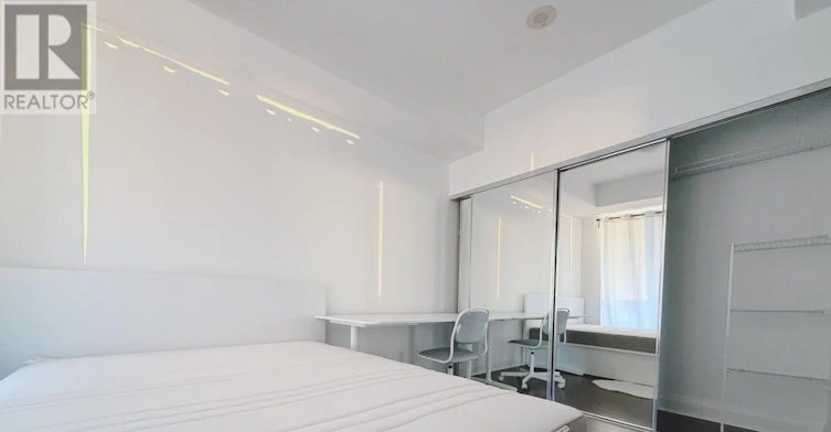 2109-1080 Bay Street, Toronto, ON, M5S 0A5 - 4