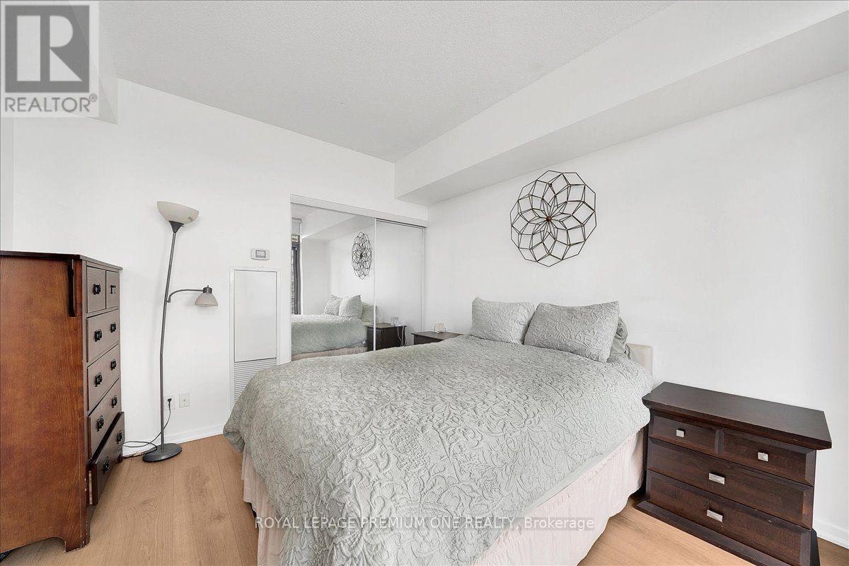 901-103 The Queensway, Toronto, ON, M6S 5B3 - 10