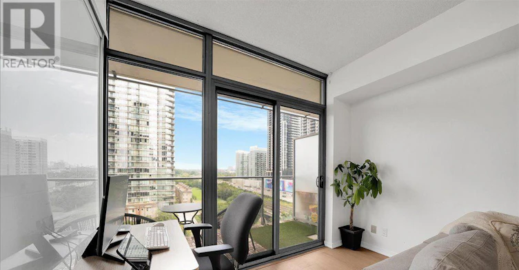 901-103 The Queensway, Toronto, ON, M6S 5B3 - 8