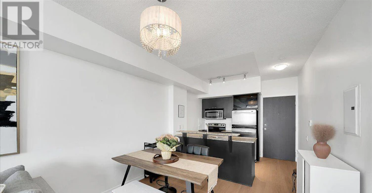901-103 The Queensway, Toronto, ON, M6S 5B3 - 5