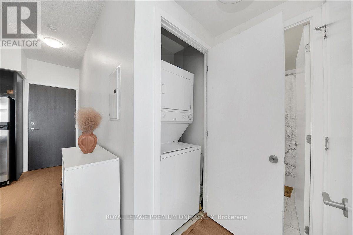 901-103 The Queensway, Toronto, ON, M6S 5B3 - 12