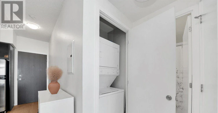 901-103 The Queensway, Toronto, ON, M6S 5B3 - 12
