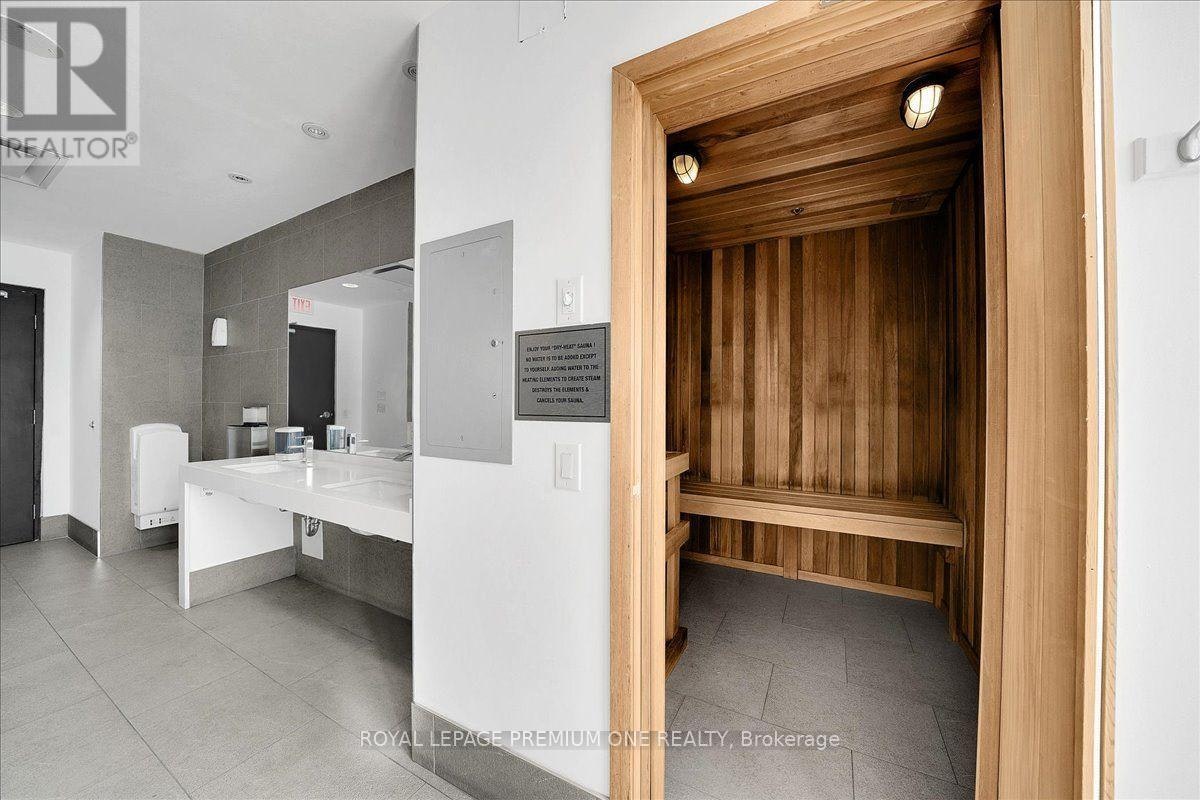 901-103 The Queensway, Toronto, ON, M6S 5B3 - 18