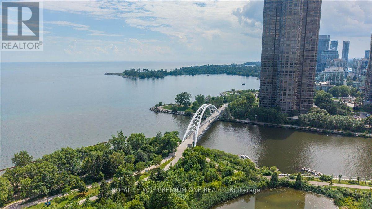 901-103 The Queensway, Toronto, ON, M6S 5B3 - 25