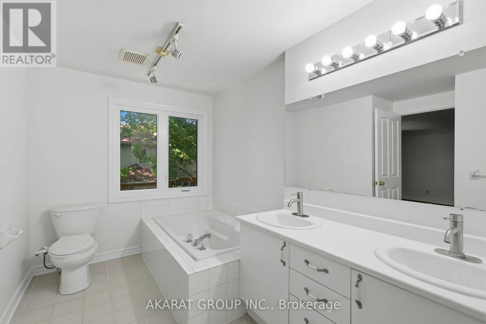 9-70 Sunnyside Drive, London, ON, N5X 3W4 - 27