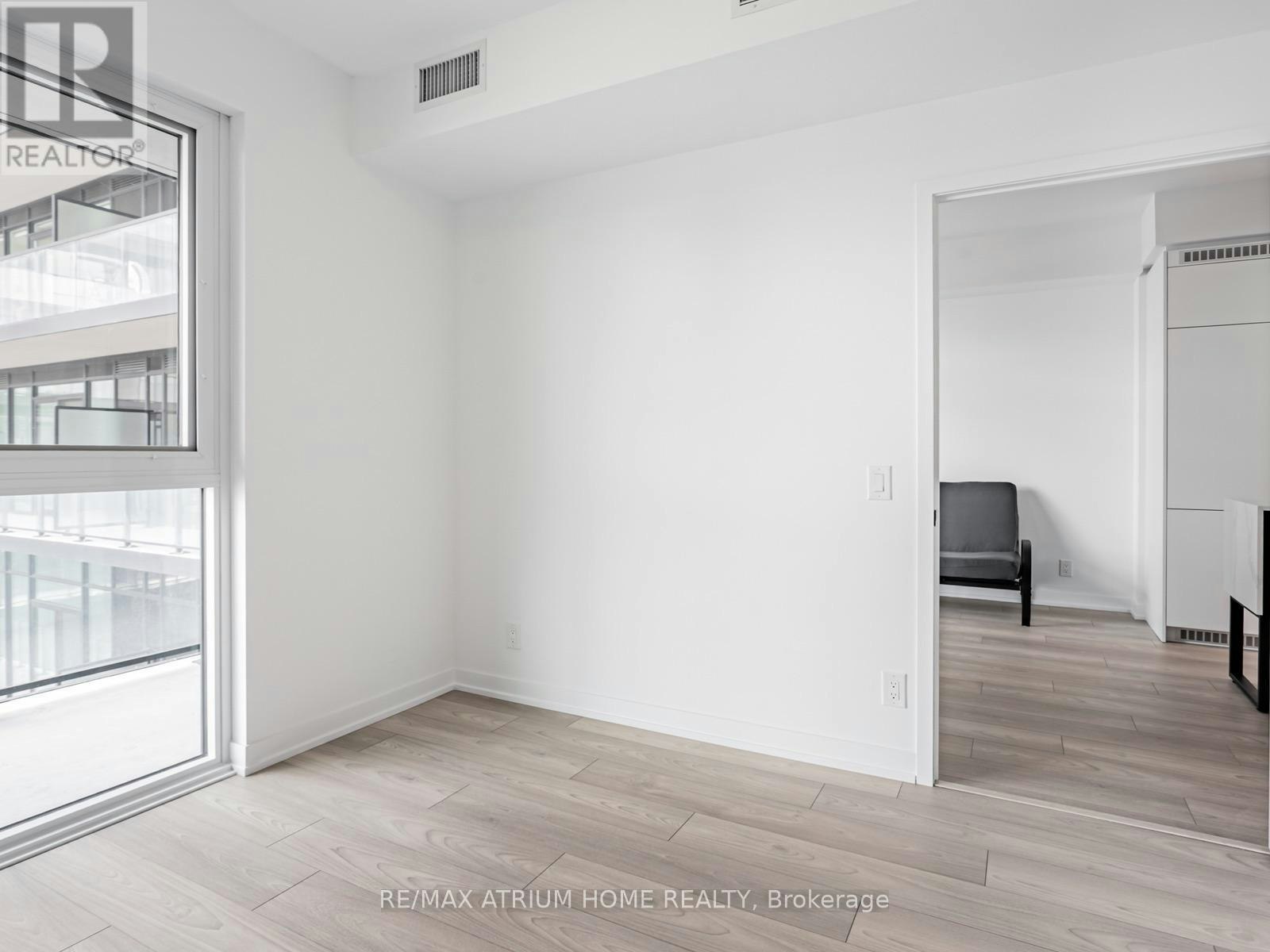 827-285 Dufferin Street, Toronto, ON, M6K 0J2 - 11
