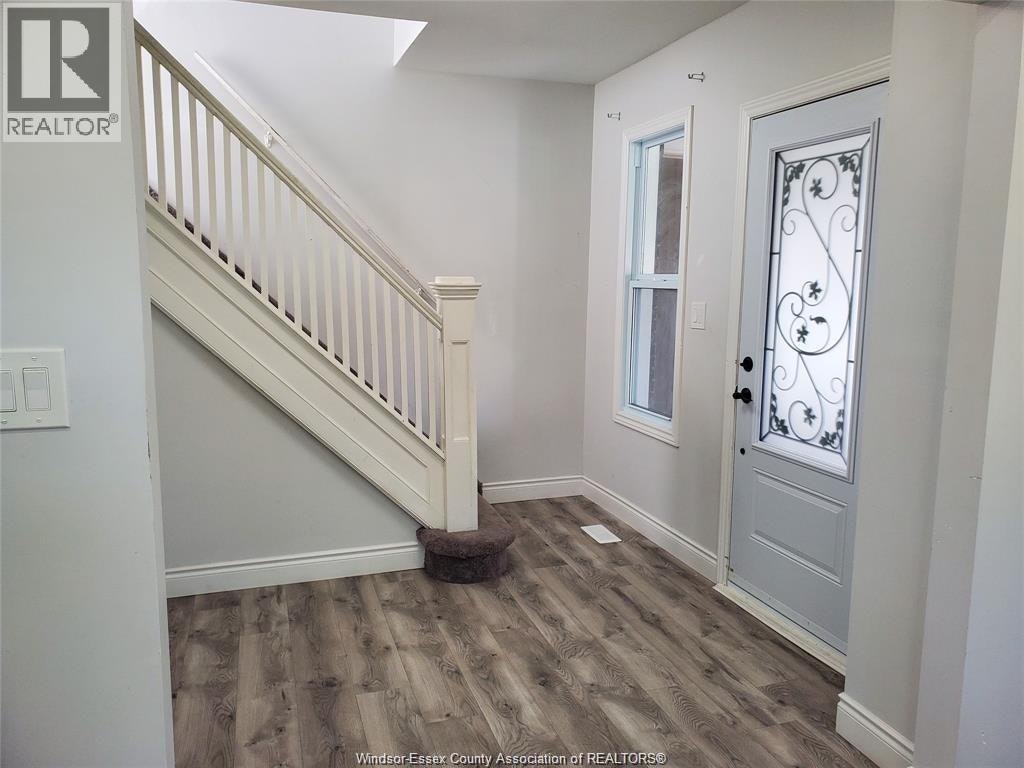 348 Caroline Street, Windsor, ON, N9A 6A4 - 5