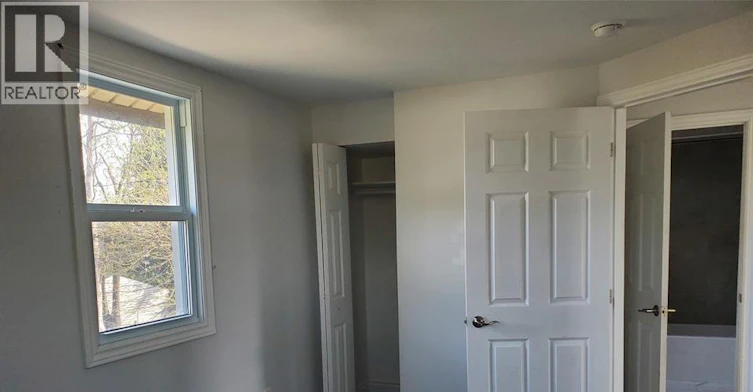 348 Caroline Street, Windsor, ON, N9A 6A4 - 12