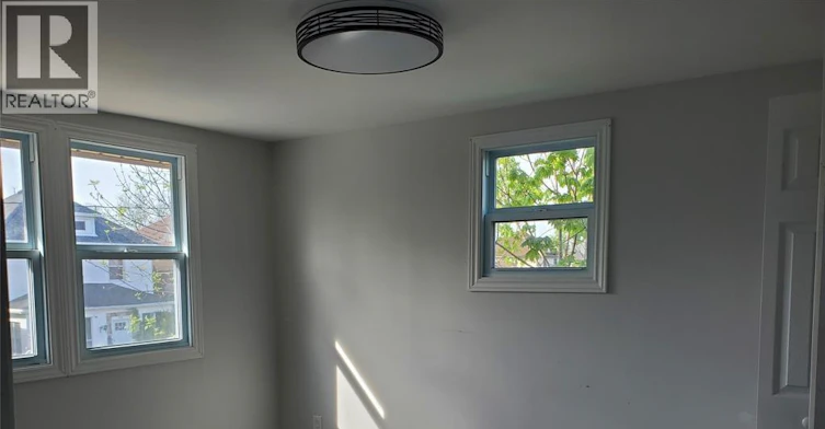 348 Caroline Street, Windsor, ON, N9A 6A4 - 13