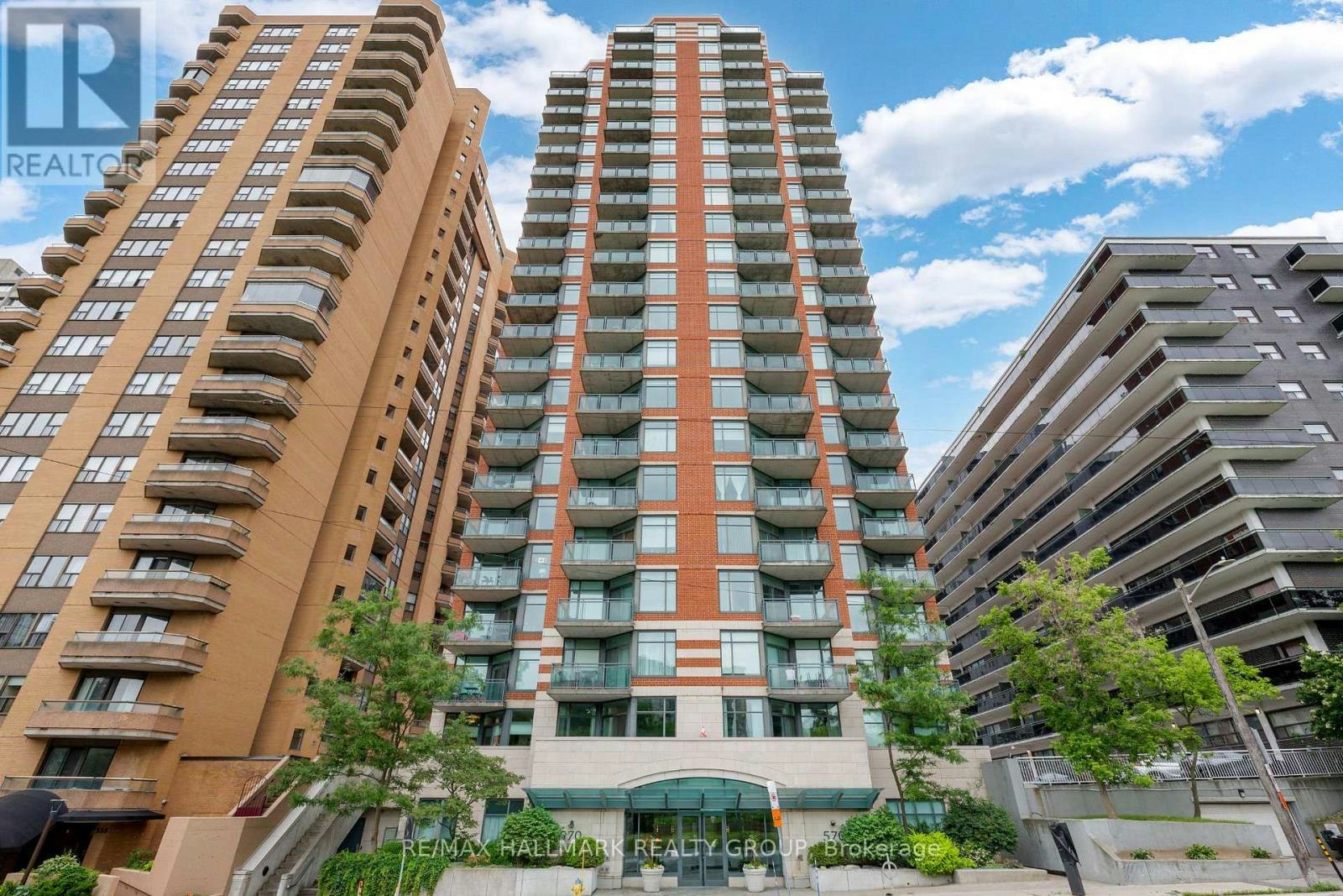 1604-570 Laurier Avenue W, Ottawa, ON, K1R 1C8