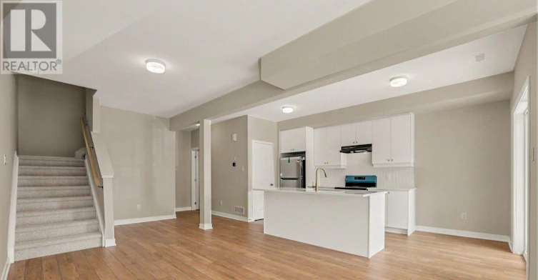 825 Demulcent Lane, Ottawa, ON, K2W 0P1 - 5