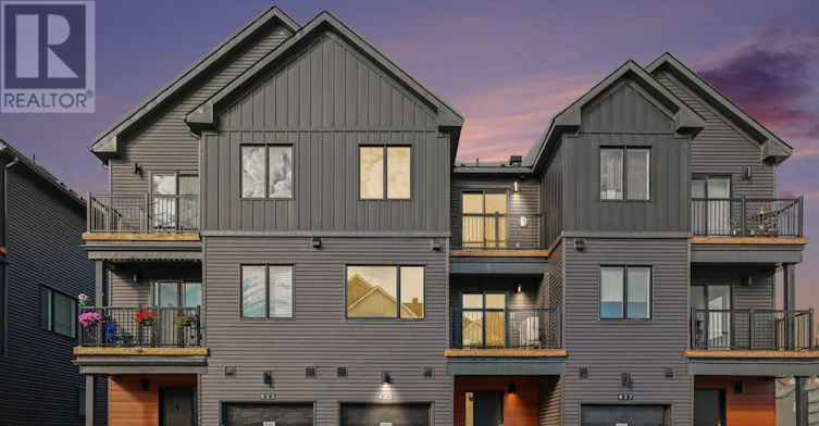 825 Demulcent Lane, Ottawa, ON, K2W 0P1