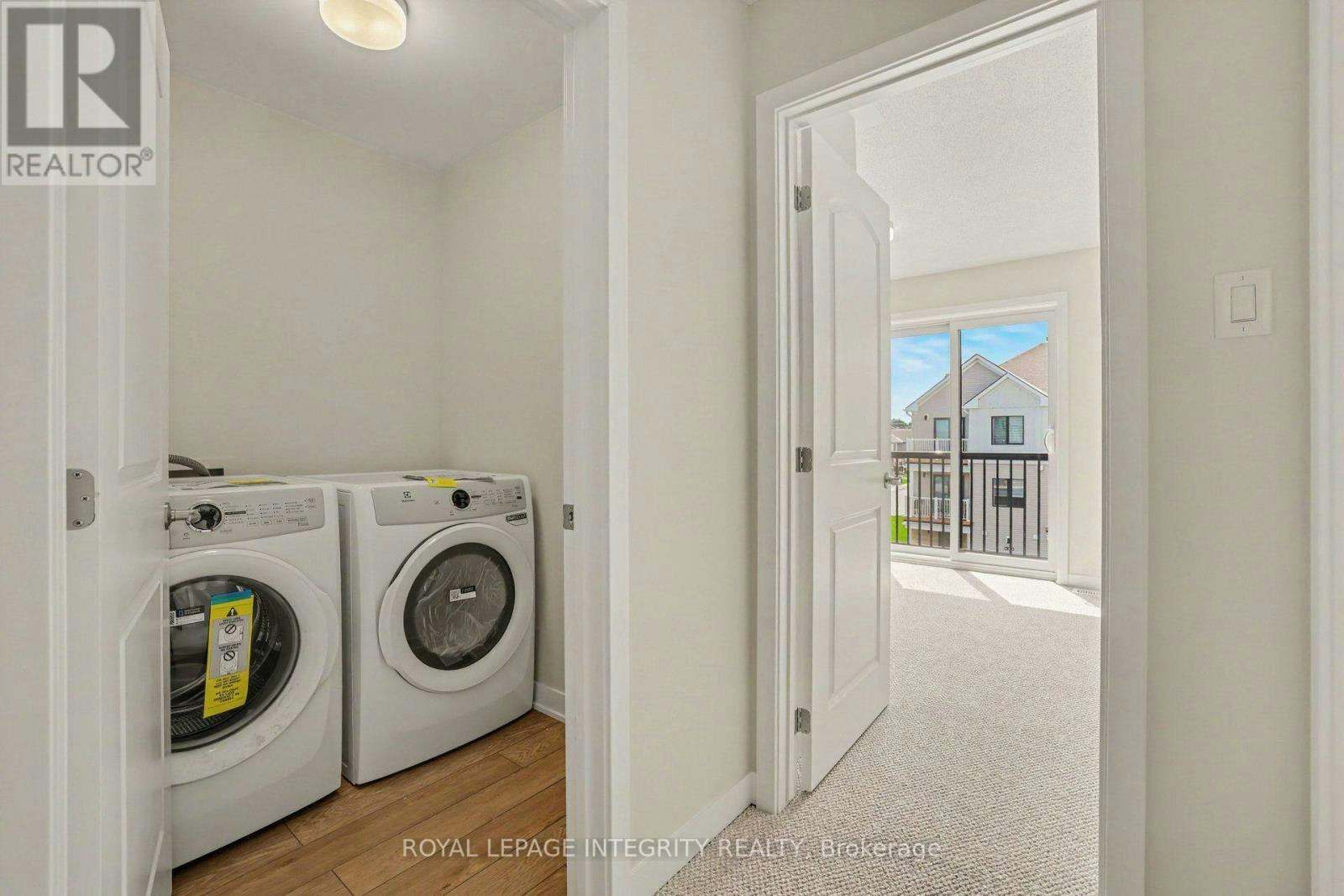 825 Demulcent Lane, Ottawa, ON, K2W 0P1 - 18