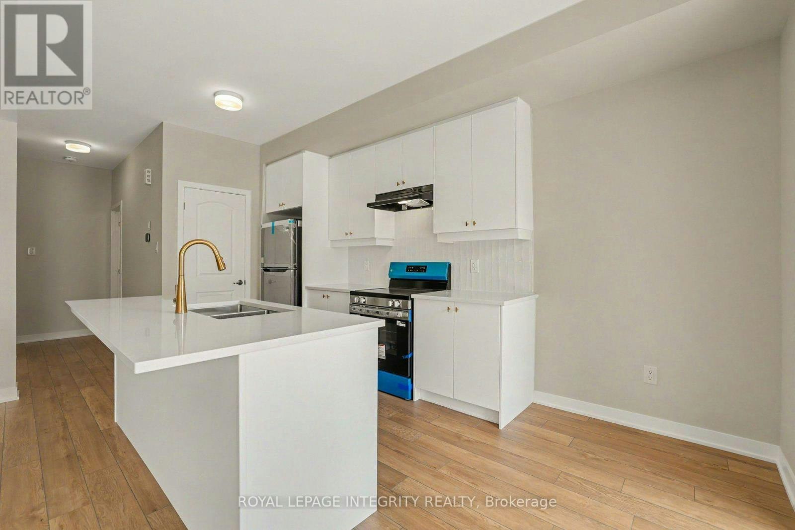 825 Demulcent Lane, Ottawa, ON, K2W 0P1 - 9