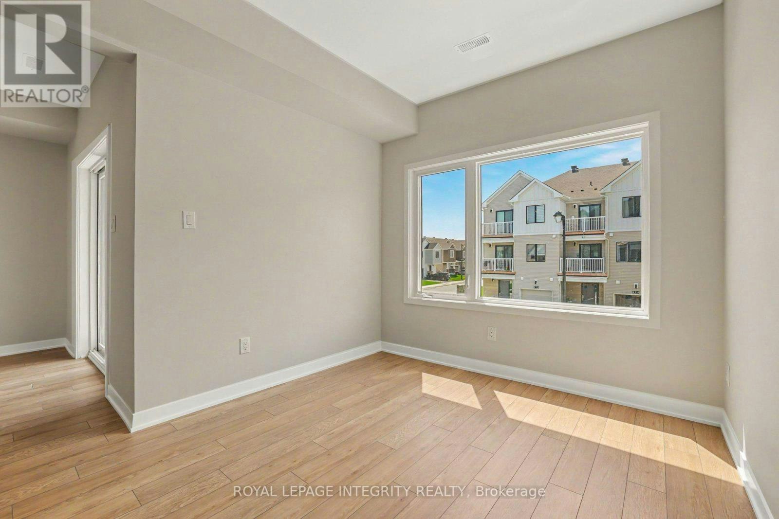 825 Demulcent Lane, Ottawa, ON, K2W 0P1 - 14