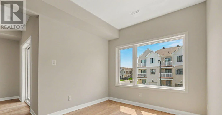 825 Demulcent Lane, Ottawa, ON, K2W 0P1 - 14