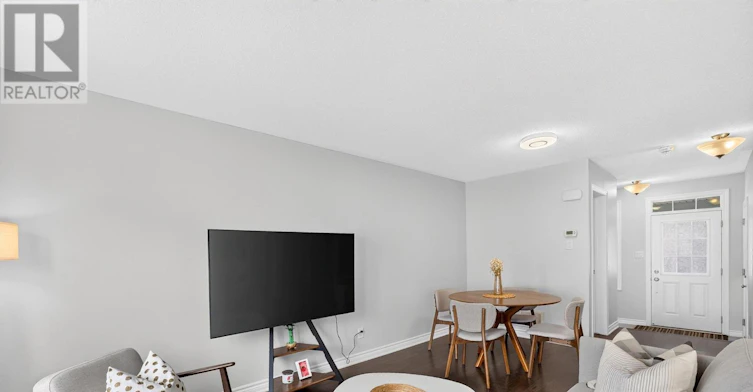 116 Conifer Creek Circle, Ottawa, ON, K2M 0M2 - 8