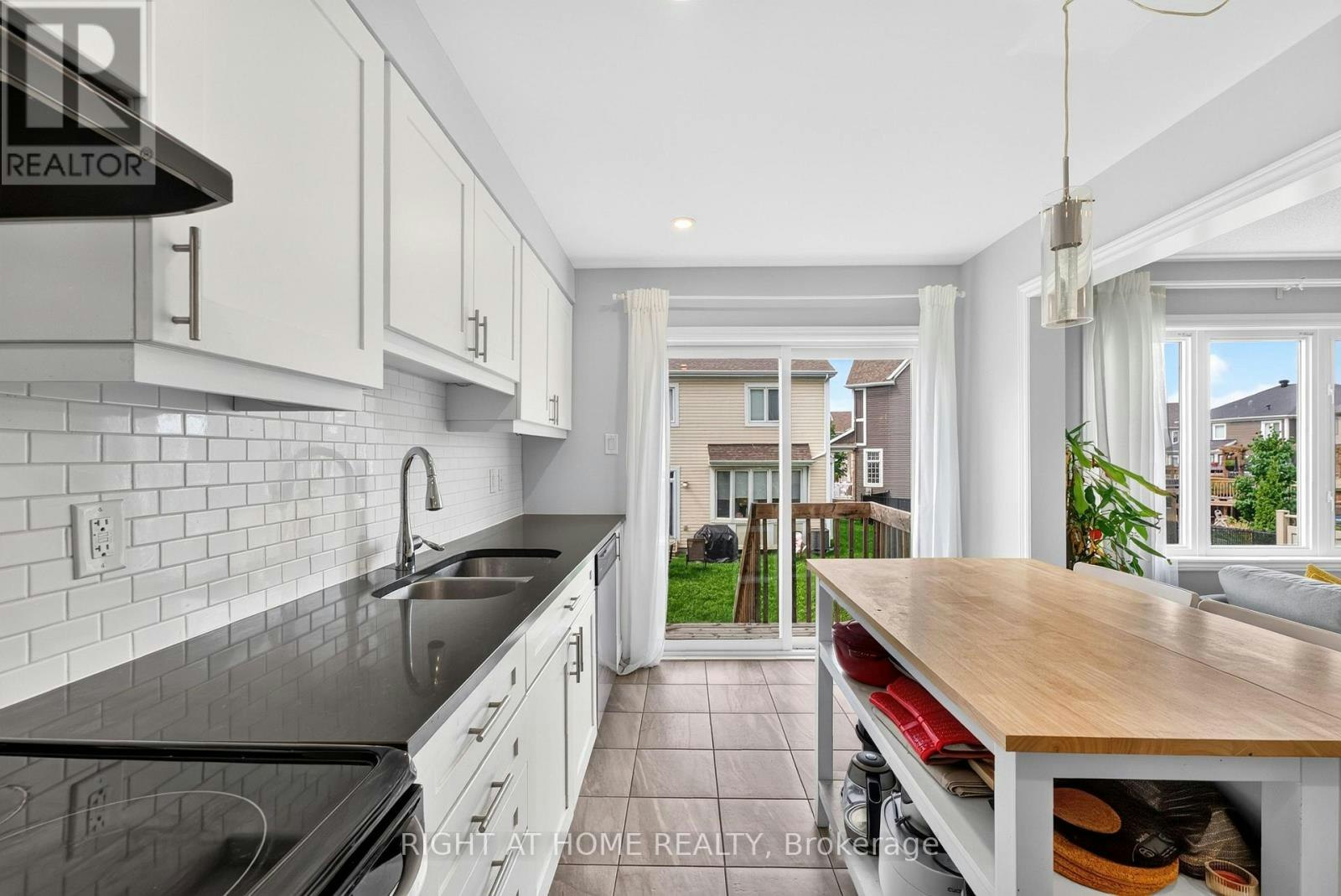 116 Conifer Creek Circle, Ottawa, ON, K2M 0M2 - 13