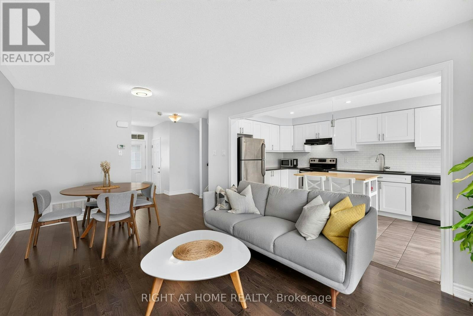 116 Conifer Creek Circle, Ottawa, ON, K2M 0M2 - 9
