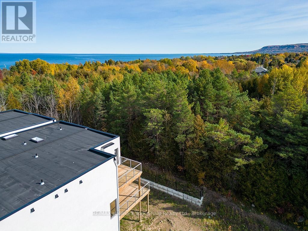 23 Waterview Lane, Blue Mountains, ON, N0H 2P0