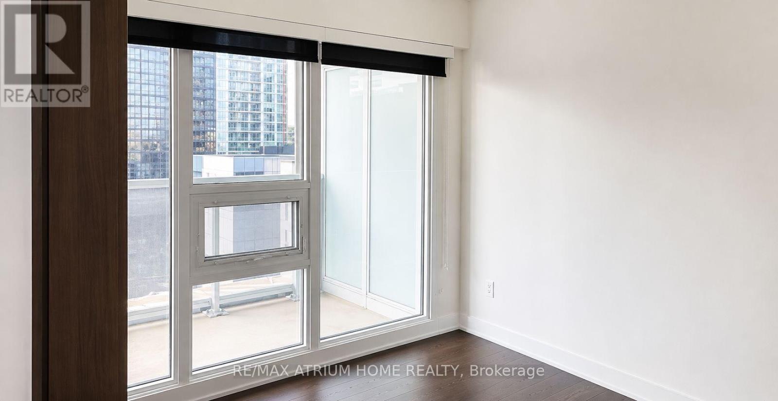 909-17 Bathurst Street, Toronto, ON, M5V 0N1 - 6