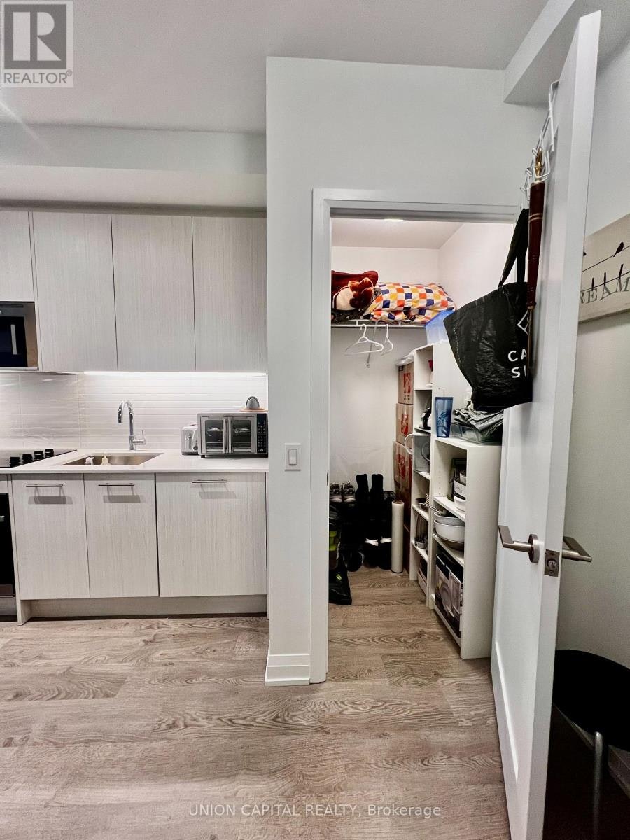 1111-286 Main Street, Toronto, ON, M4C 0B3 - 3