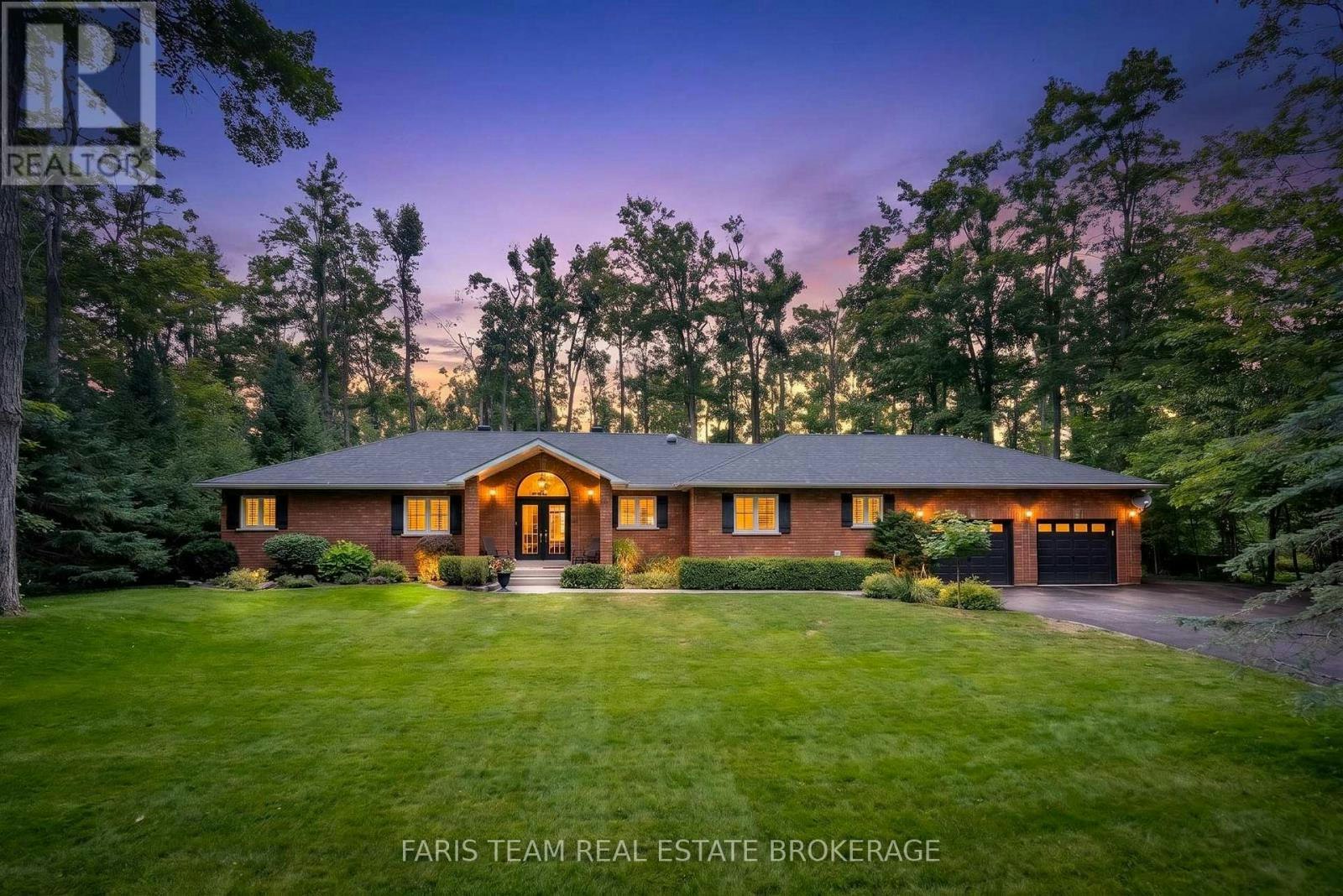 10 Green Mountain Court, Oro-Medonte, ON, L0L 2L0