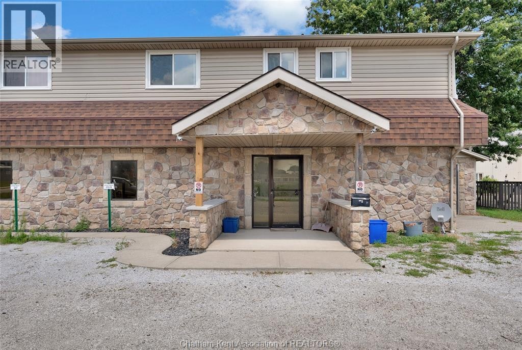 255B William Street South, Chatham-Kent, ON, N7M 4T2 - 2