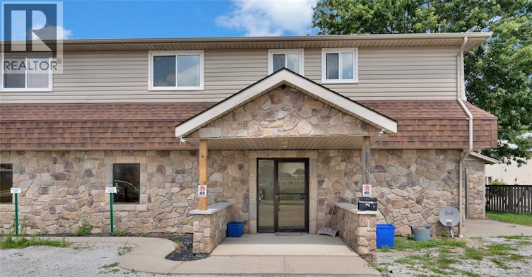 255B William Street South, Chatham-Kent, ON, N7M 4T2 - 2