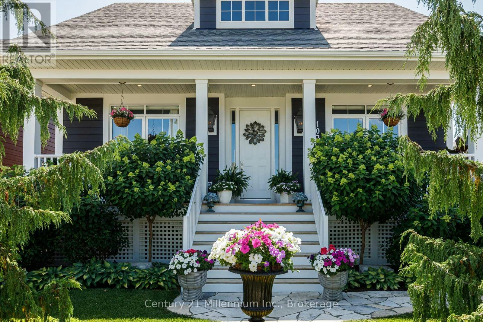 103 White Oak Crescent, Blue Mountains, ON, L9Y 0Z3