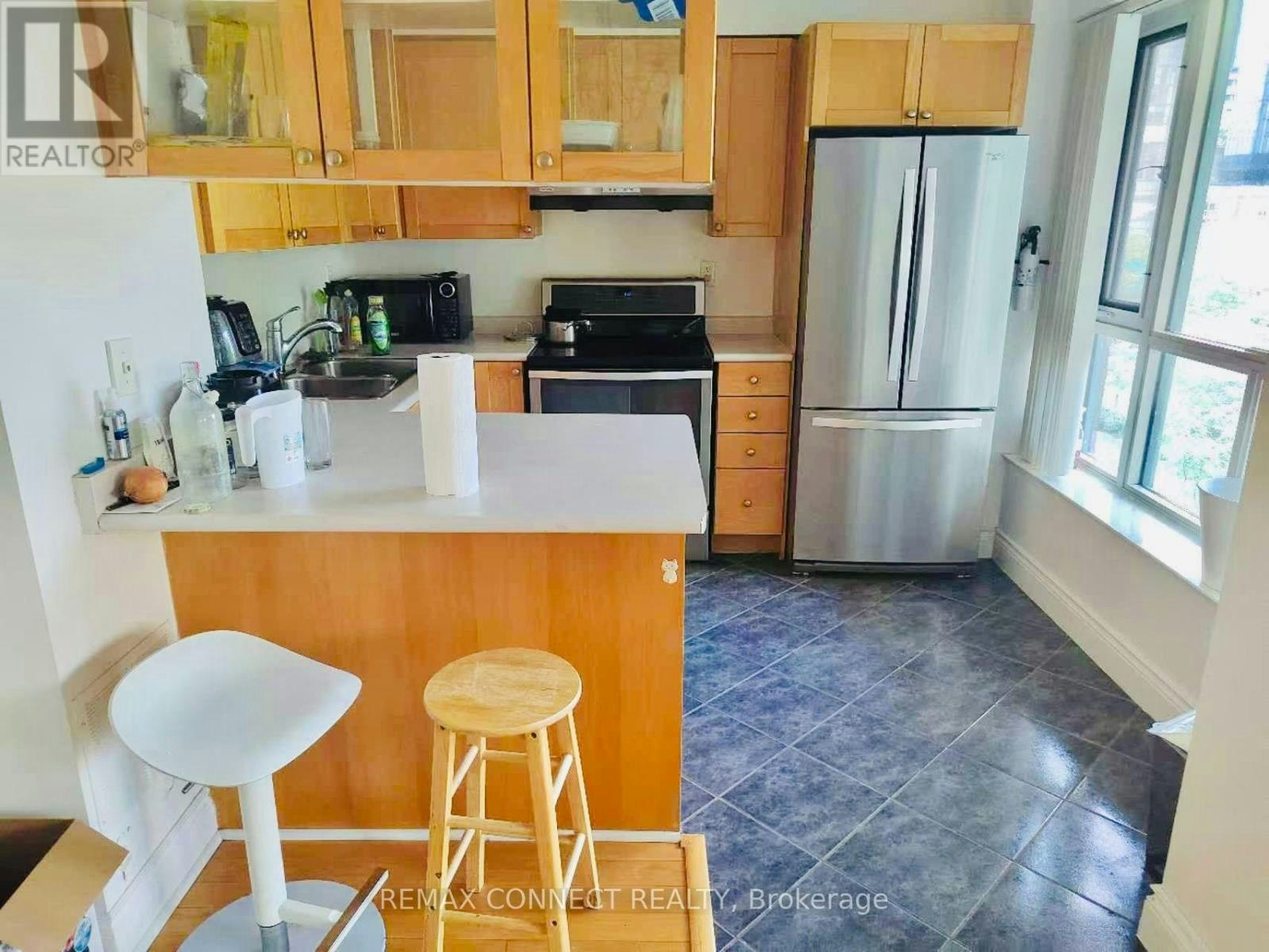304 (2ND BR-889 Bay Street, Toronto, ON, M5S 3K5 - 7