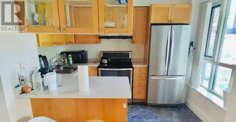 304 (2ND BR-889 Bay Street, Toronto, ON, M5S 3K5 - 7