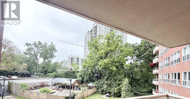 209-10 Beechwood Place, London, ON, N6C 1H7 - 12