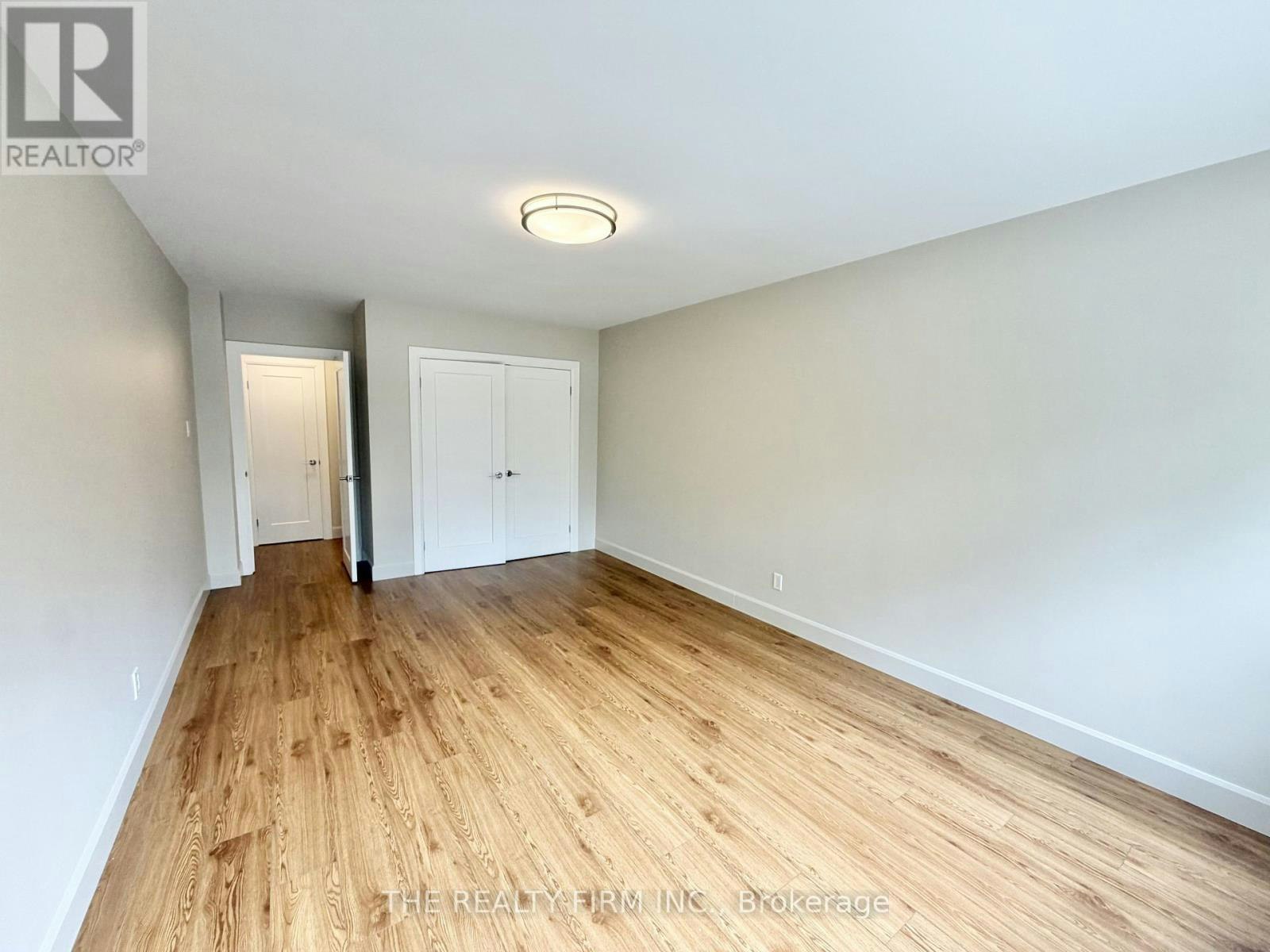 209-10 Beechwood Place, London, ON, N6C 1H7 - 11