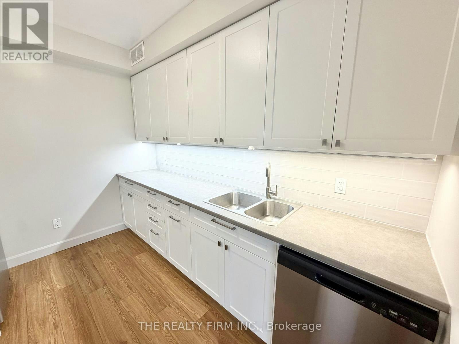 801-10 Beechwood Place, London, ON, N6C 1H7 - 6