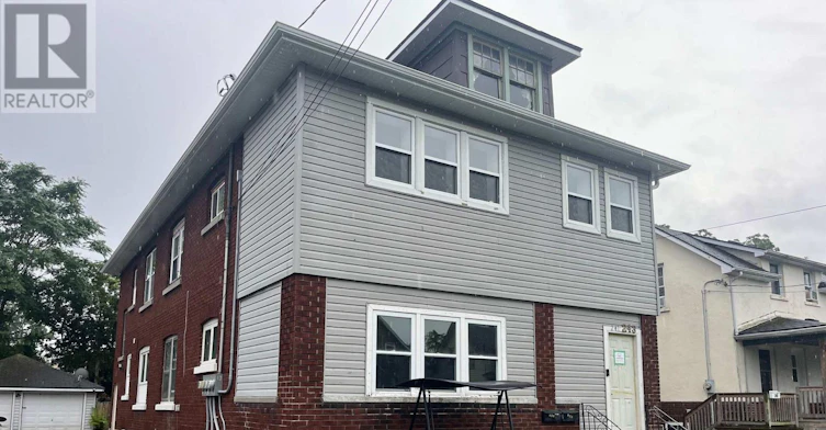 UPPER FRONT-243 Dufferin Street, Fort Erie, ON, L2A 2T7 - 23