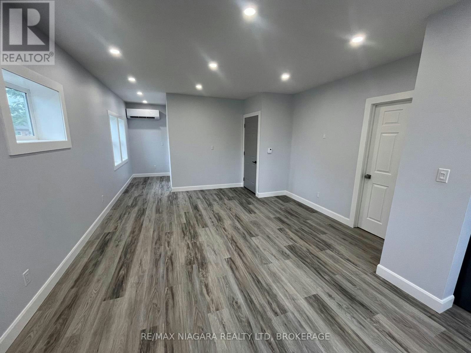 UPPER FRONT-243 Dufferin Street, Fort Erie, ON, L2A 2T7 - 5