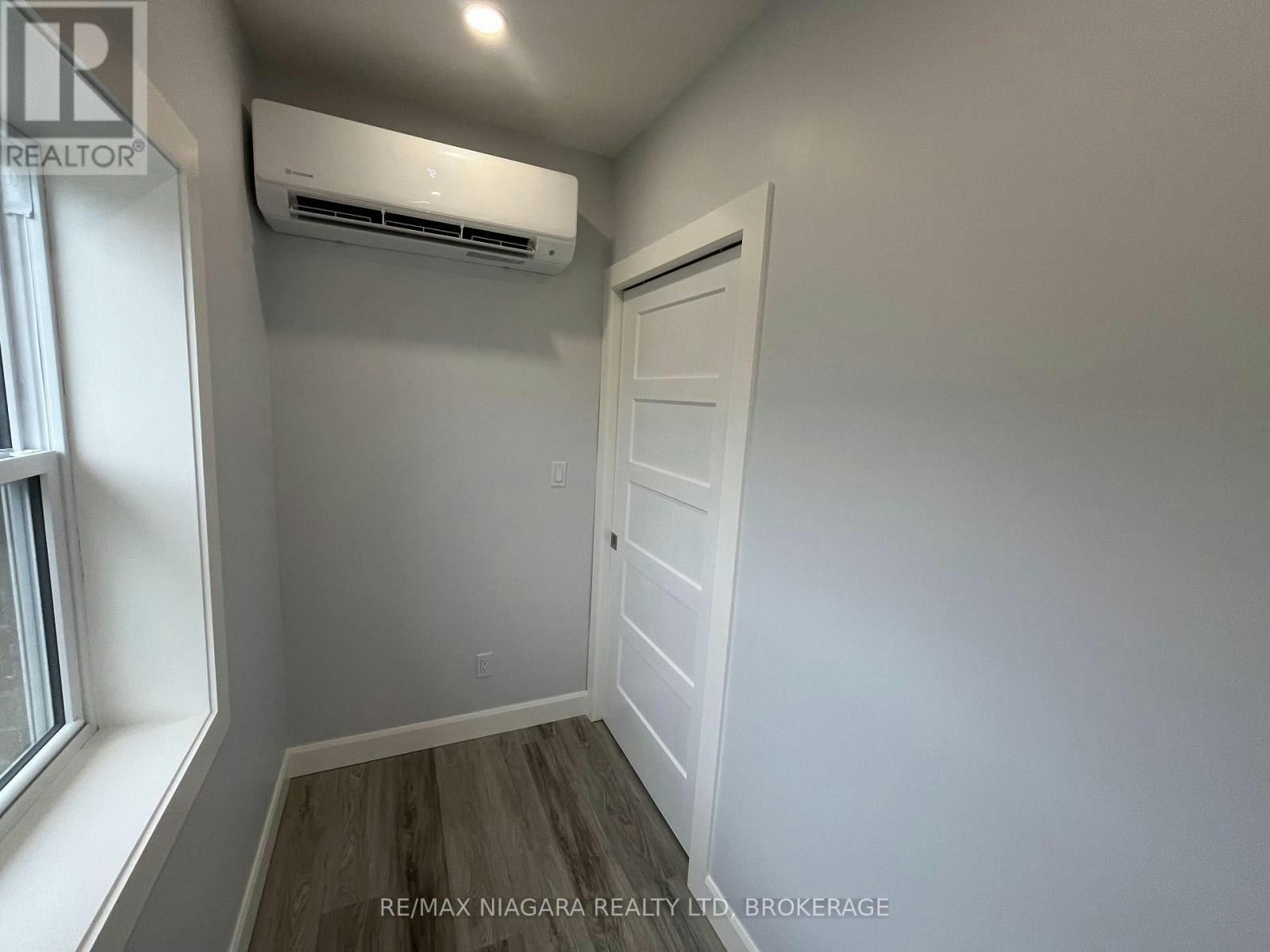 UPPER FRONT-243 Dufferin Street, Fort Erie, ON, L2A 2T7 - 10