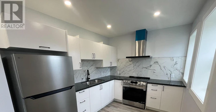 UPPER FRONT-243 Dufferin Street, Fort Erie, ON, L2A 2T7