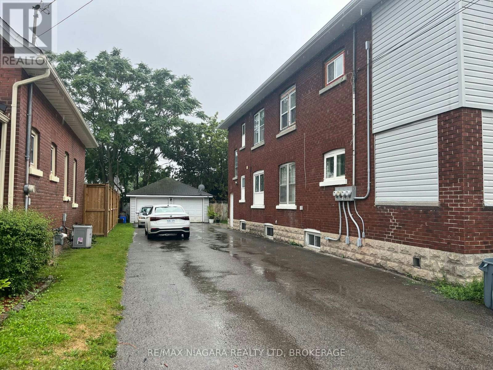 UPPER FRONT-243 Dufferin Street, Fort Erie, ON, L2A 2T7 - 21