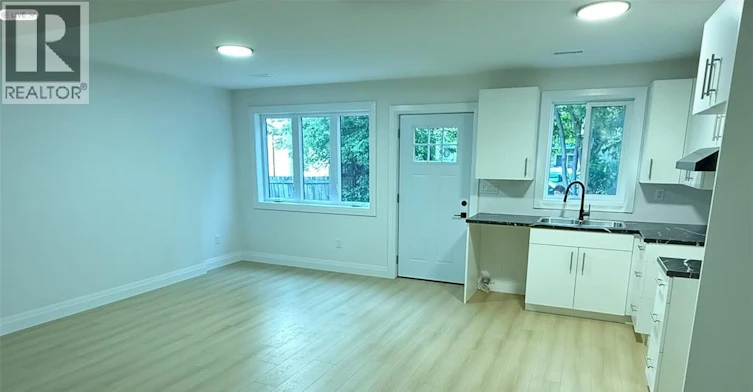 2-450 Mill, Windsor, ON, N9C 2R6 - 2