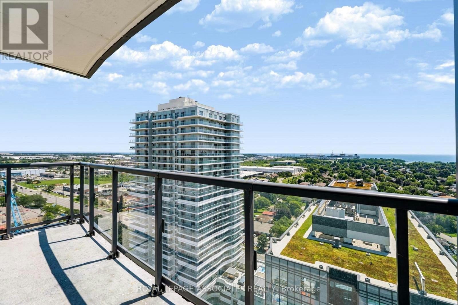 2302-1455 Celebration Drive, Pickering, ON, L1W 1L8 - 10