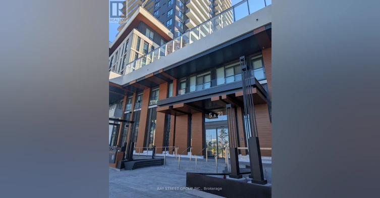 B-1207 2851 Tower 7 Highway Road, Vaughan, ON, L4K 1W2 - 2