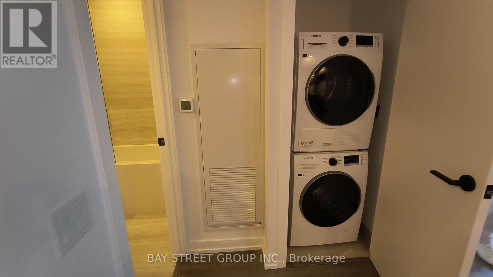 B-1207 2851 Tower 7 Highway Road, Vaughan, ON, L4K 1W2 - 18