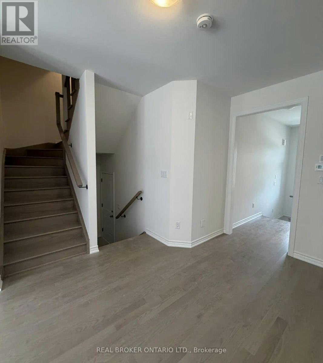 22 Brethet Heights, New Tecumseth, ON, L0G 1A0 - 8