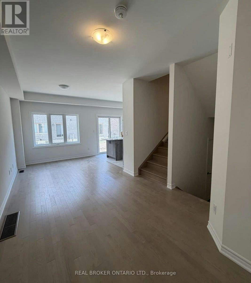 22 Brethet Heights, New Tecumseth, ON, L0G 1A0 - 3