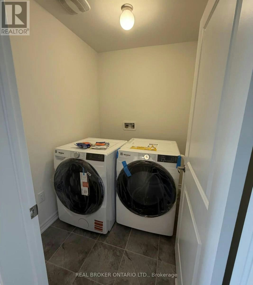 22 Brethet Heights, New Tecumseth, ON, L0G 1A0 - 10