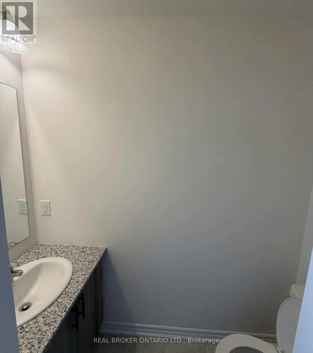 22 Brethet Heights, New Tecumseth, ON, L0G 1A0 - 6